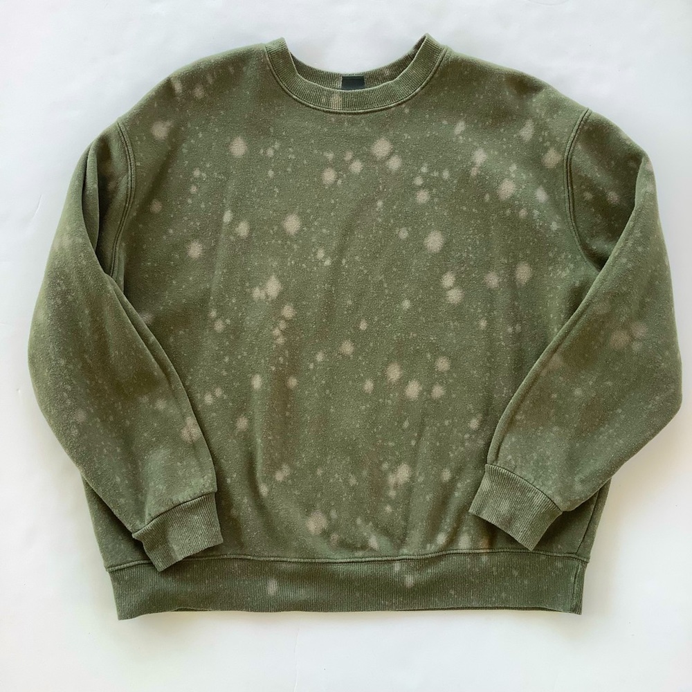 Wild Fable Green Splatter Sweatshirt